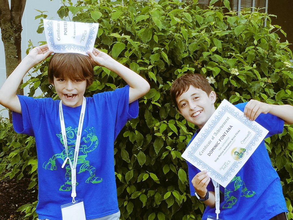 carmenfontana's tweet photo. I'm jealous! A week of video game design & stop motion animation #TechCampFun Thanks @ClassroomAntics https://t.co/zeSwPFsWUz
