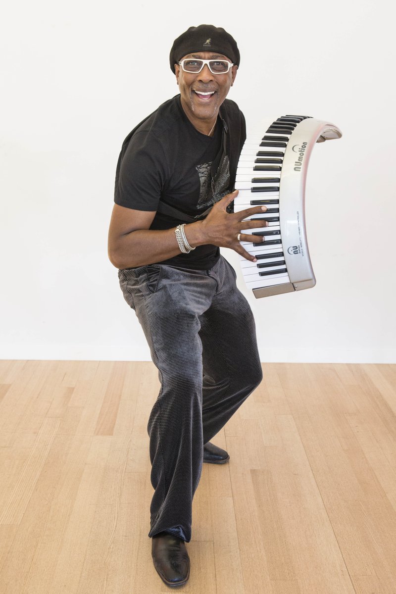 SlimWilliams's tweet photo. Thinking about bringing this bad boy out for a show again. What do you think?
#circularkeys https://t.co/z6pjGUTwwV