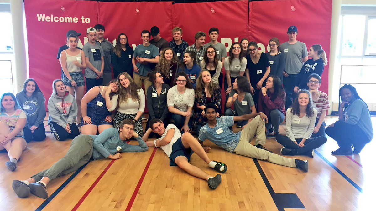 Next year's Link Crew is a energetic and passionate bunch of diverse and talented leaders. Enjoy your summer holidays. See you in August!