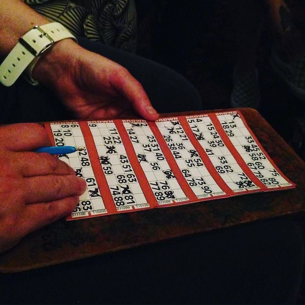 kat_richmonduk's tweet photo. Bingo down Trades Hall! Youngest person in the room! All the twos 22! Quack quack! 🦆🦆😂 #ysbd #walthamstow https://t.co/Qflw4IhSQG https://t.co/sPHRpeeC2U