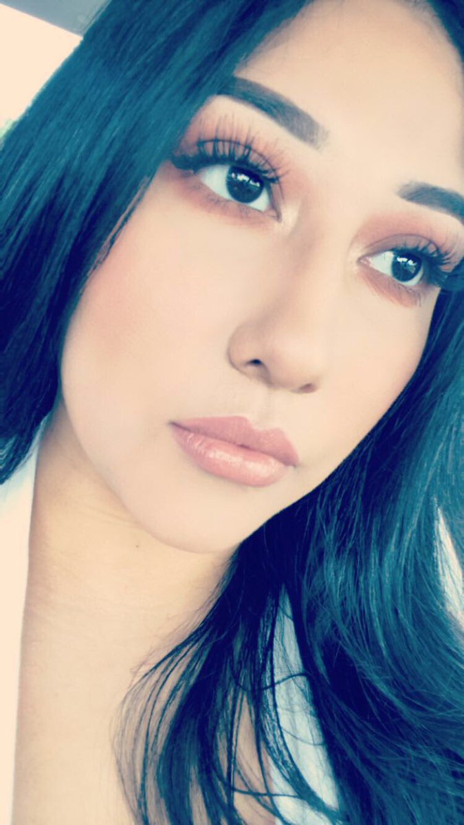EspyGalvan's tweet photo. Brown eyed inspo love my dark ojos ๐ @MorpheBrushes #35opalette @ColourPopCo @iluvsarahii #collab โค๏ธ๐๐ผ๐๐ผ https://t.co/NWSTtkrnHs