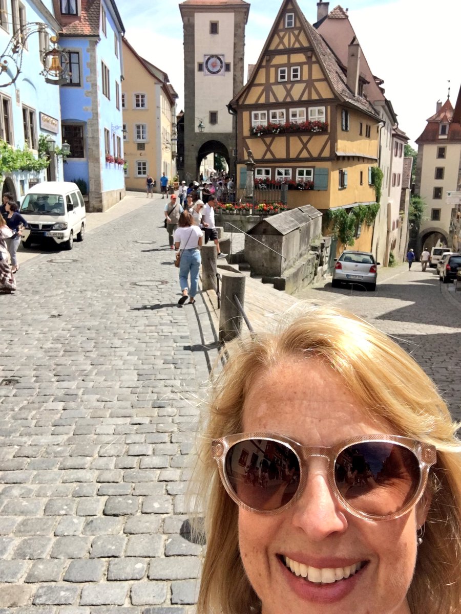 Frau_kimmie's tweet photo. This afternoon: Rothenburg ob der Tauber on the Romantic Road #notdisneyworld https://t.co/rqskD2cSYr