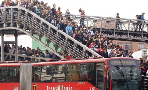 wef's tweet photo. Why harvesting big data, could improve city #transport problems https://t.co/MDIzUefCDA #Bigdata https://t.co/pe2JAQe6fw