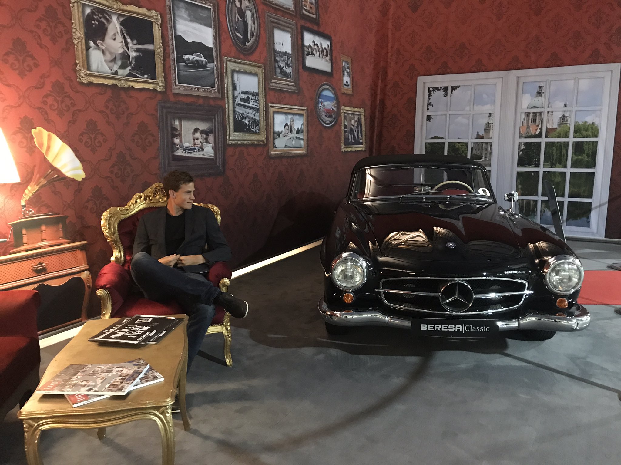 DDCN0xwWsAEGYPH.jpg:large