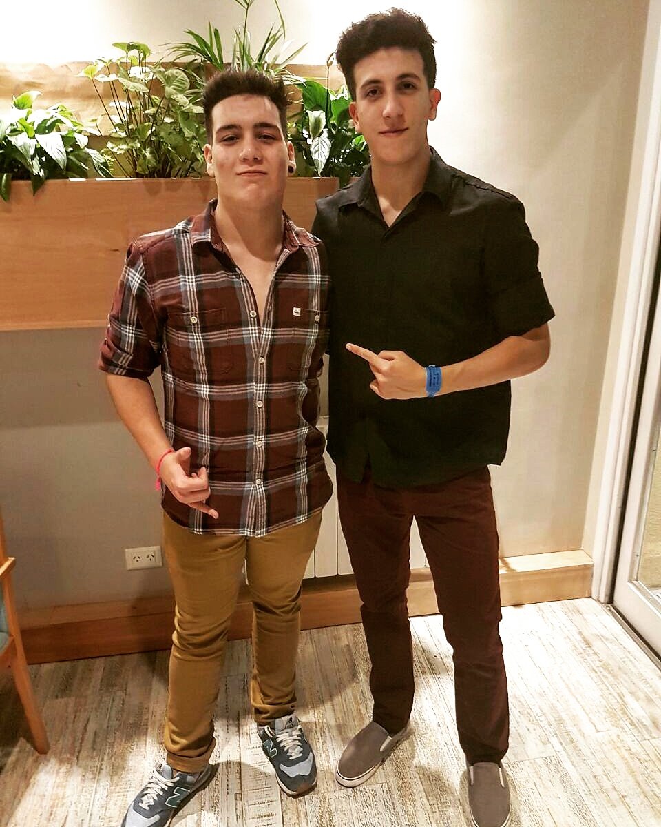 lucapicassoo's tweet photo. Gran persona, gran amigo y compañero que siempre está, feliz legalidad papa! Hoy deja la mandibula por ahi 😏💪 te quiero ❤ @matiroodriguez https://t.co/HLAJn8r1Qv