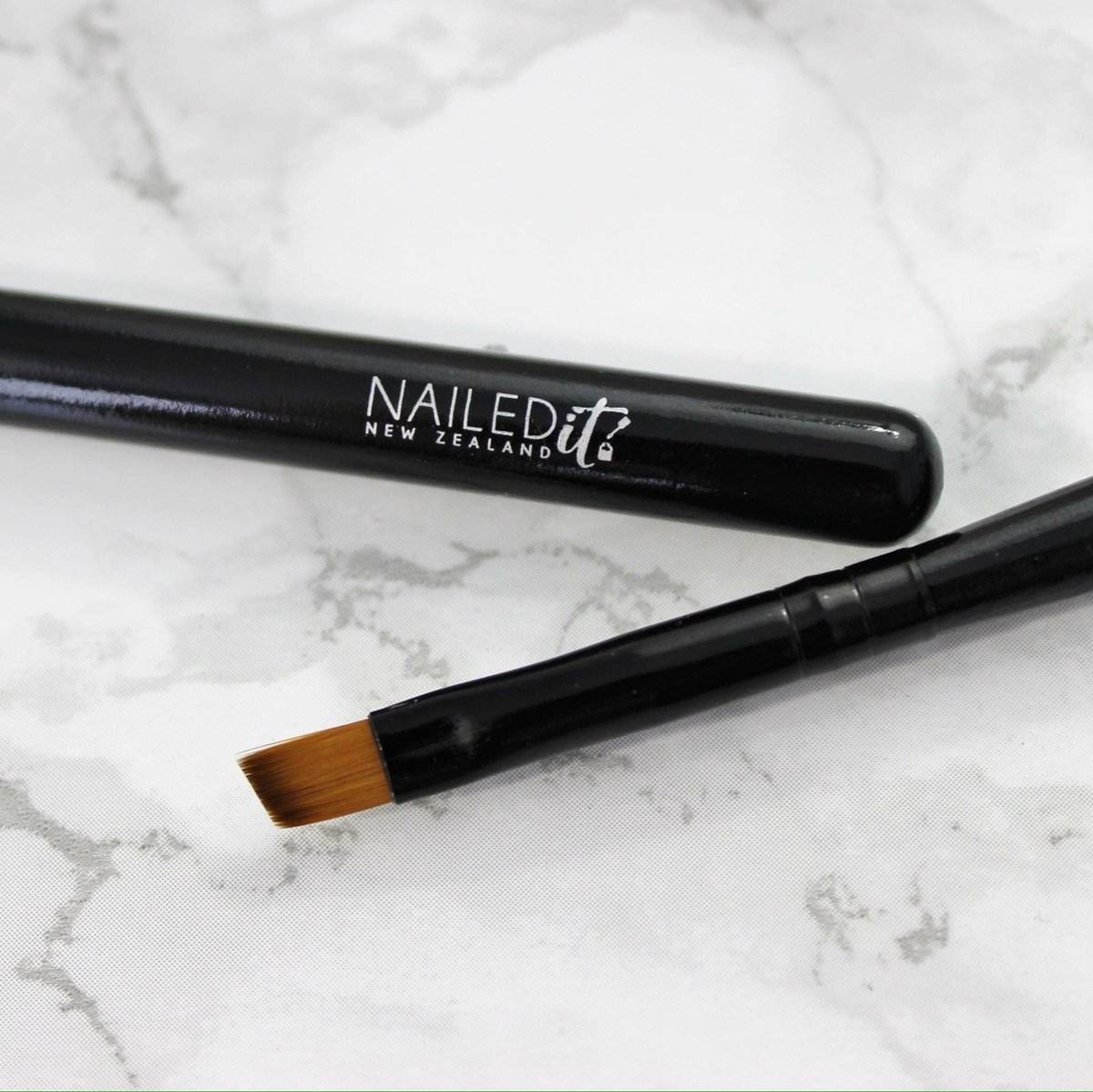 naileditnz's tweet photo. ✨ 24 HOURS ONLY ✨ 
All orders placed in the next 24 hours will come with a FREE Clean-Up brush ♥. No minimum spend! 
https://t.co/Z8MUv2RAOm https://t.co/4ik2y5bOue