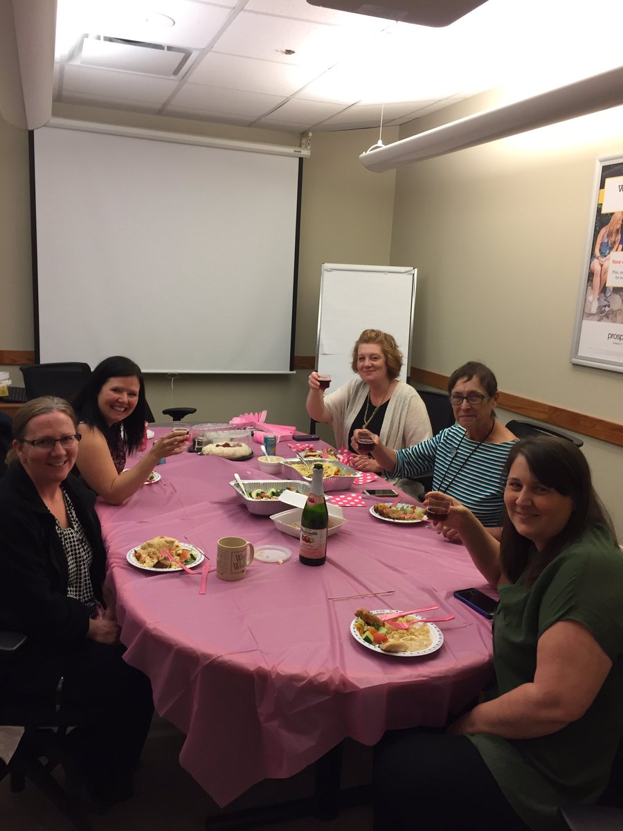 shashaclark21's tweet photo. Celebrating the streamlining our team has done this year with lunch! #prosperalife #womenleaders https://t.co/jIVbWDo9fH
