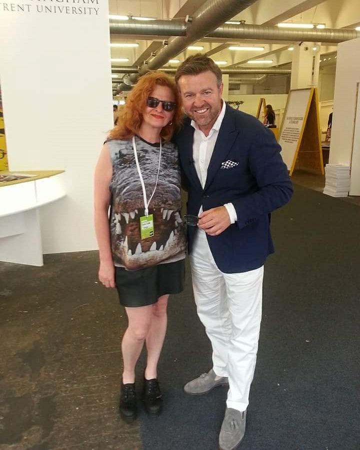 ButtonBeata's tweet photo. Beautiful memories from Graduate Fashion Week London 😊
With Mark Newton- Jones the #CEO  @mothercareuk 
#Mothercare @OfficialGFW https://t.co/jmnQ1UsBn1