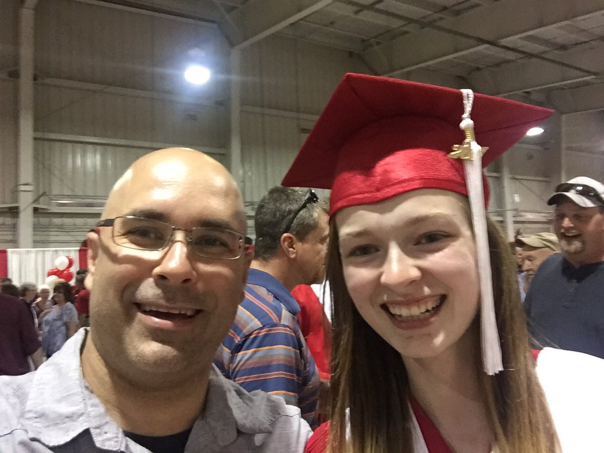 UthPastorDrew's tweet photo. Awesome to be able to go to RHS grad and see some incredible students. @cormaclong1 @Emily_Elliott24 @PRYMEsm @TCCTma https://t.co/M4dJUpoAuX