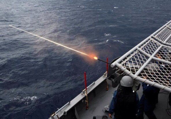 NewYorkKorner's tweet photo. Japanese warship takes Asian guests on cruise in defiance of China
https://t.co/rnuGlunSC4 https://t.co/HNXsIIzT1F