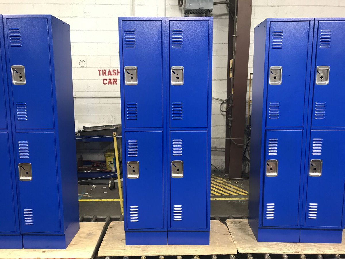 DebourghMfg's tweet photo. #Rebel #BlueHammer #SlopeTop #LouveredVentalation #PianoHinge #SentryThreeLatch https://t.co/eFeg0uB92y