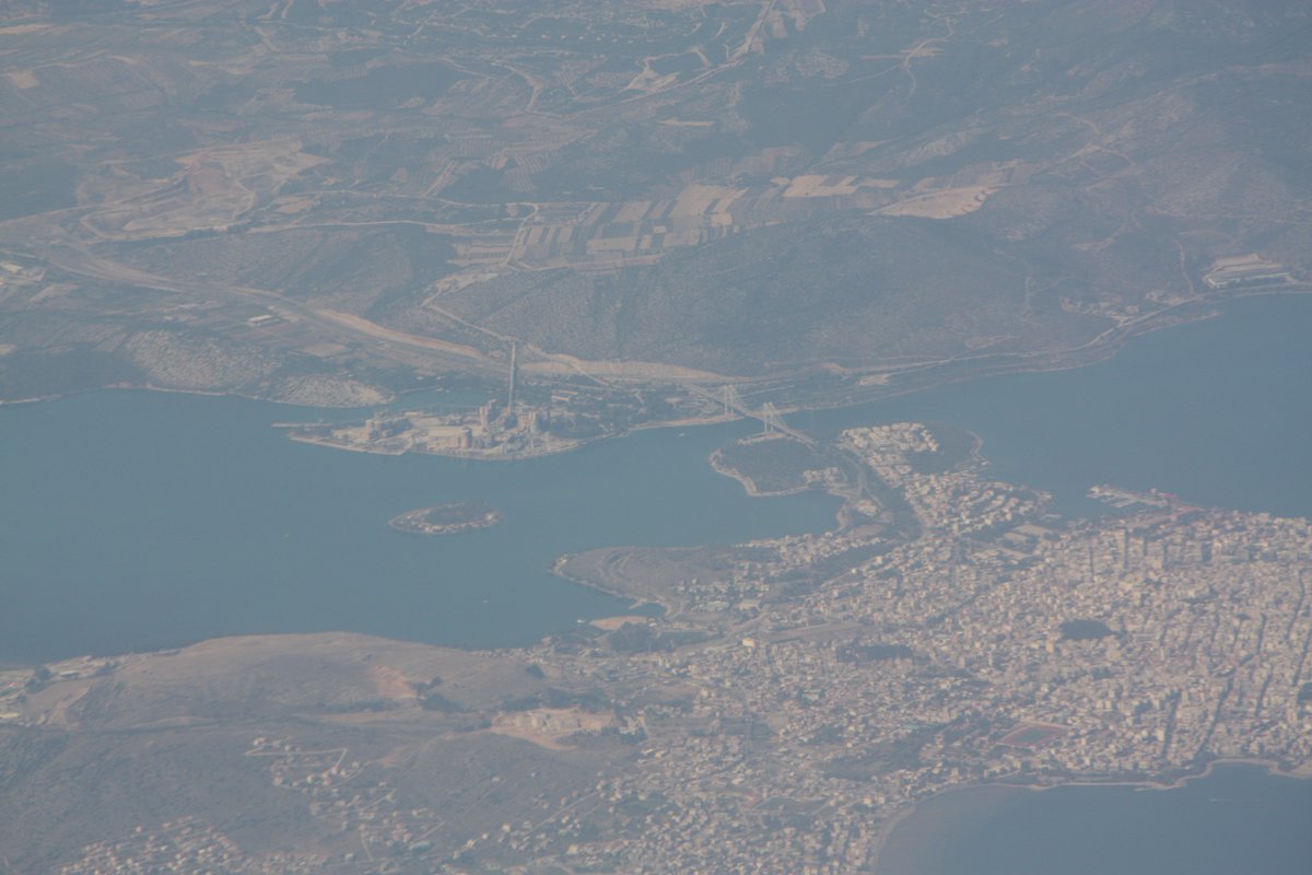Stam_Pittas's tweet photo. #chalkida from above @chalkida @dimoschalkideon @TedxChalkida @EGNOMI @evianewscom @evianews https://t.co/ebytZBD1Fe