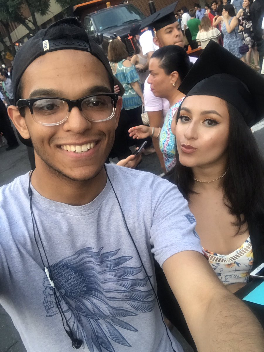 Spencz1997's tweet photo. // Didn't really knew Melanie that much since she was a cheerleader but she's cool. Congrats bud. All the best // @VaronMelanie #MHSGrad https://t.co/hLGGHNKqNF