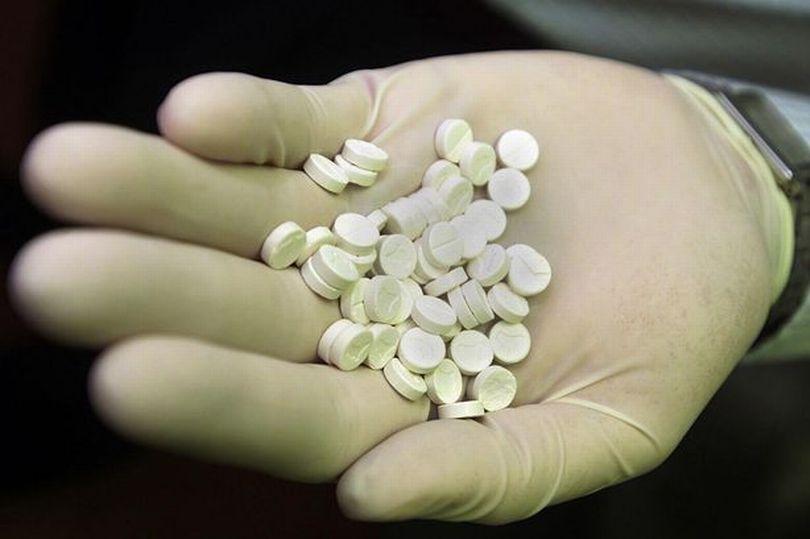BelfastLive's tweet photo. Dad shares warning over drugs after son ends up on life support #ONEPILLWILLKILL
https://t.co/ROujloTl1v https://t.co/hCi3DeGJd3