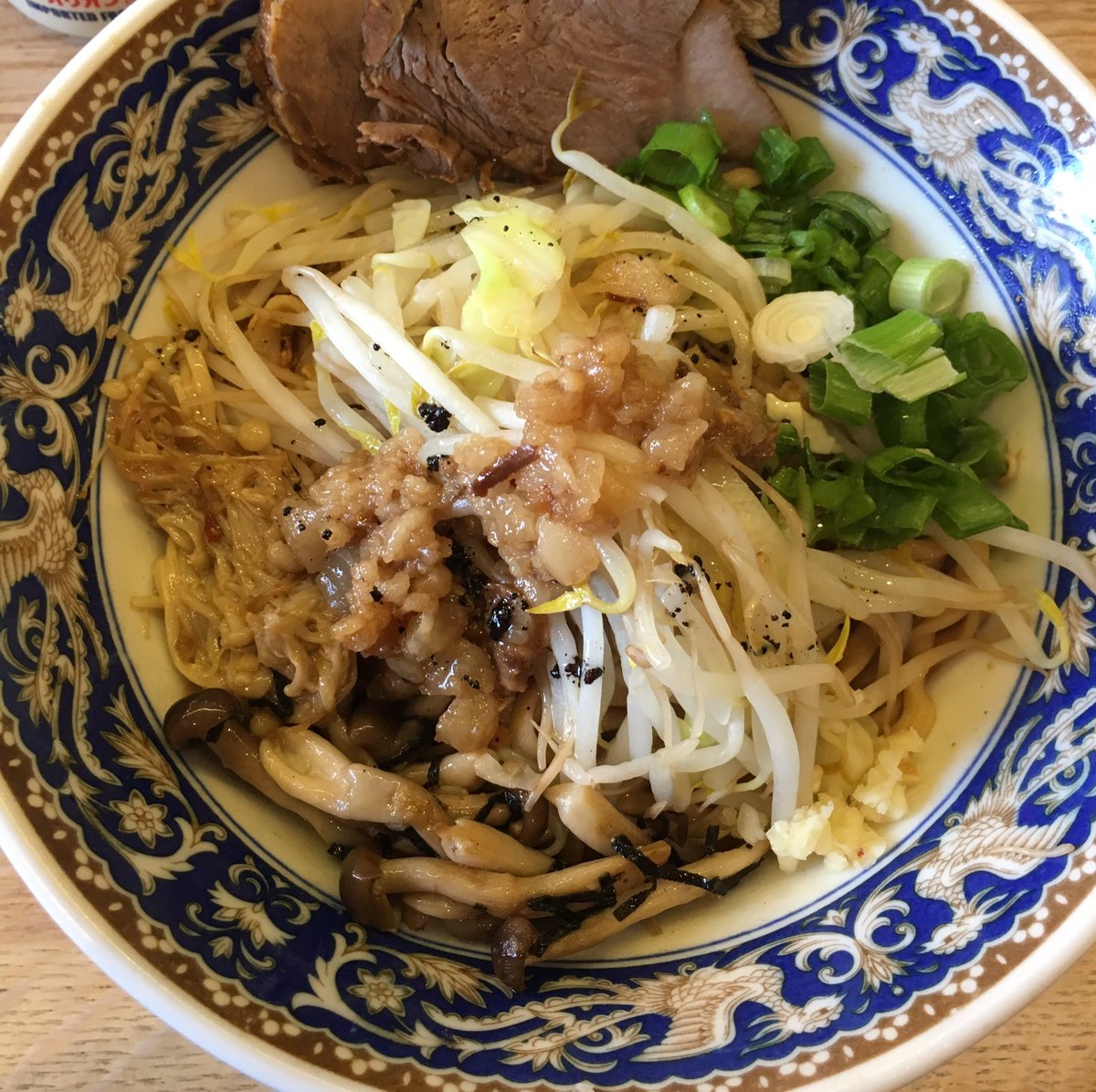 ChefJoshR's tweet image. Final days of my M-4 collab special: Mixed Mushroom Mayu Maze-soba #ramenlab #ramenloversbelike #yumewokatare #nolita #tastethesun