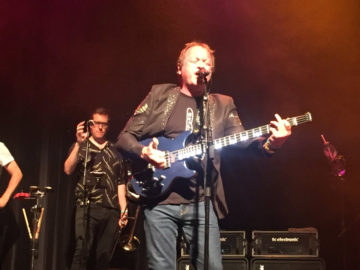 petervanaaross's tweet photo. Level42 @Groene_EngelOss #wow #genieten #heldenvantoen https://t.co/6hDOSjs3s3