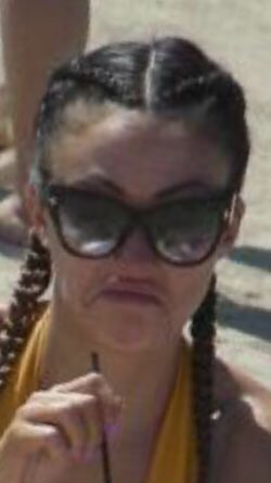 When the 'shit' pill kicks in <a href="/sophiegradon/">Sophie Gradon</a> #ketflixandpills