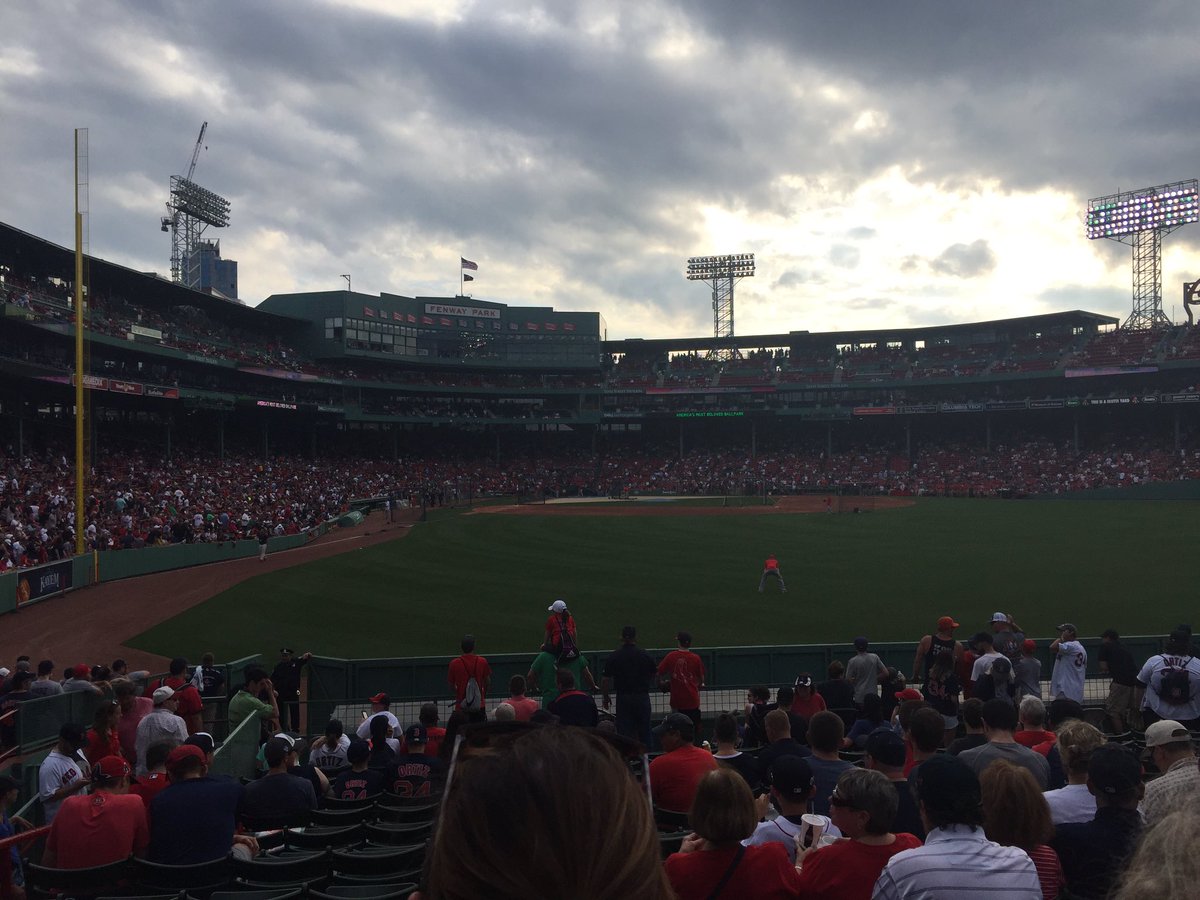 TMar15's tweet photo. Almost time for Big Papi to be immortalized! #ThankYouBigPapi #Fenway #RedSox https://t.co/w2cS5yWo9g