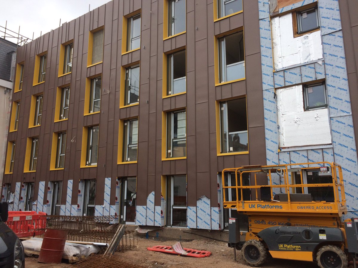 Nice reveals at <a href="/ChangeEstate/">Change Real Estate</a> <a href="/IntegralBuild/">@IntegralBuild</a> #Bristol
