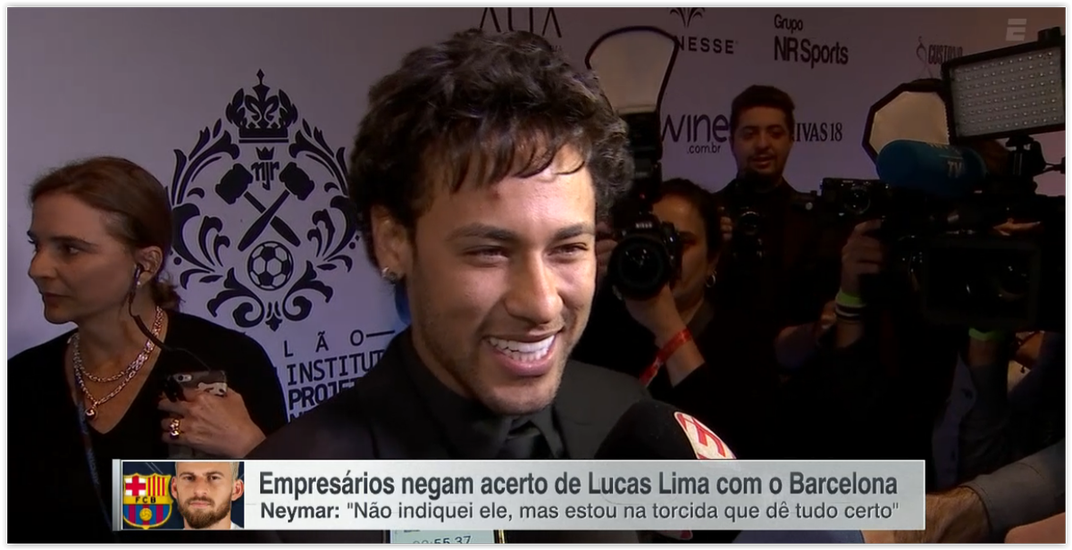 rodrigoolyrio's tweet photo. é impressão minha ou o Neymar está a cara do Cauby Peixoto ?  lheiAHIUahehAEHa #bbnaveia 😂😂😂😂 https://t.co/i6DtXvPmpl