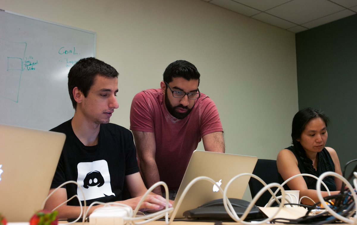 InformaTTGT's tweet image. TechFest 2.0 #Hackathon was in full swing this week. Great job to all of the #ProductDevelopers who participated! @TechTarget