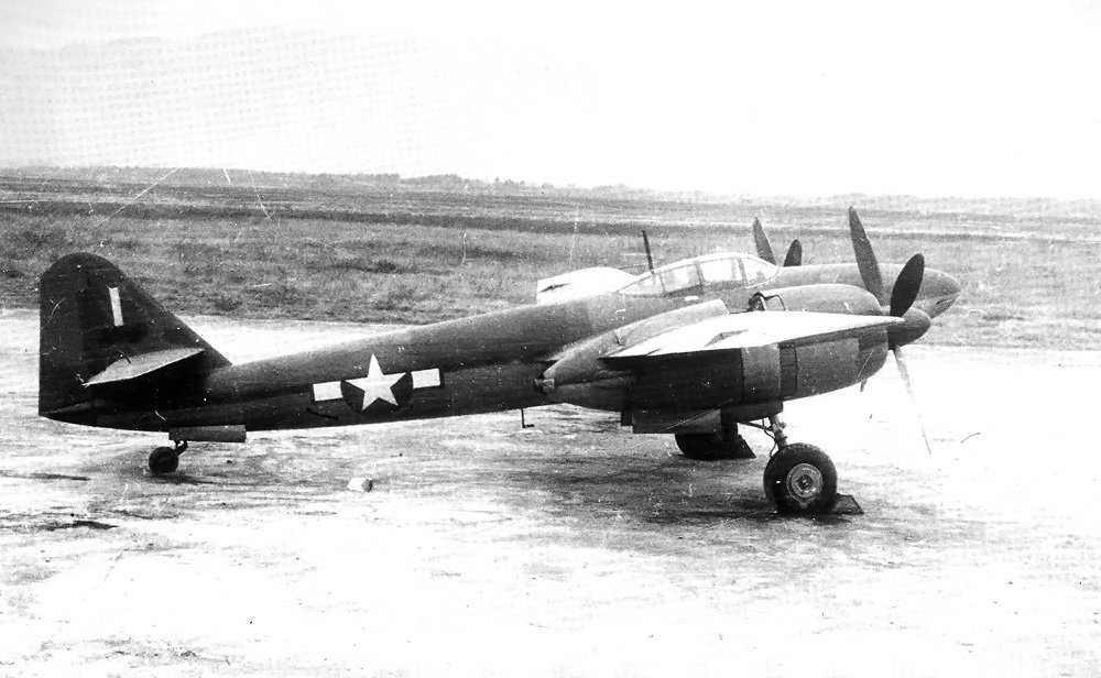 heiki_bot's tweet photo. キ83(日)
WW2時の大日本帝国陸軍の試作戦闘機。日本で開発された航空機の中で史上最高速を記録したが、実用化前に終戦を迎えた。 https://t.co/MHsWCrSW61