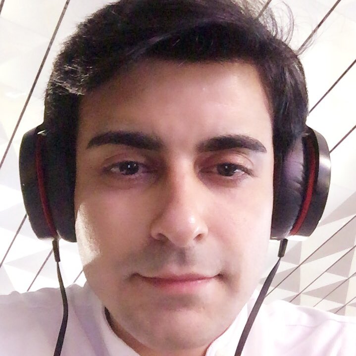 Waiting for my flight .. Sleepy..