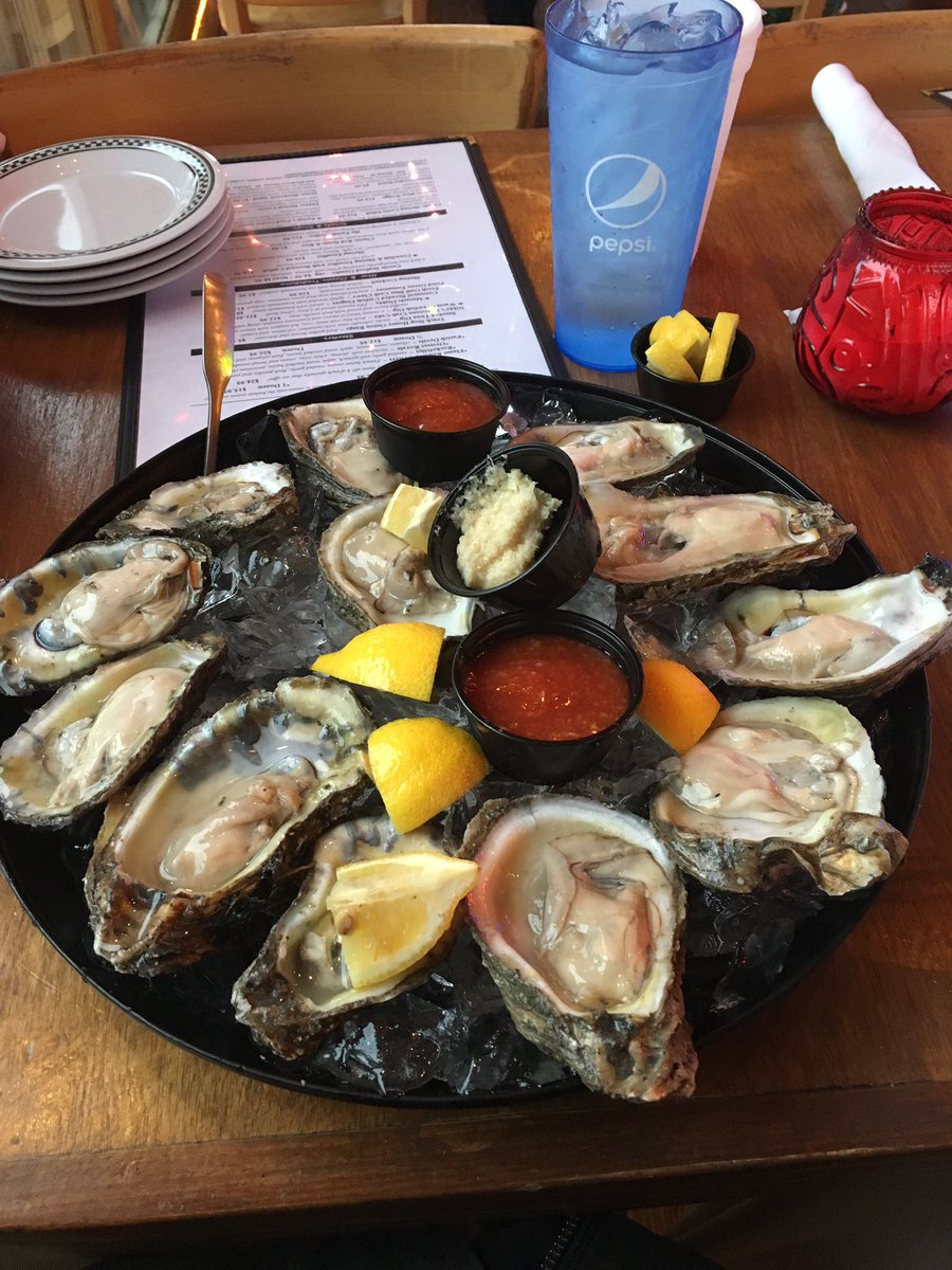 SomethingInBham's tweet photo. Starting the weekend off with a dozen delicious oysters from @ParishSeafood.  I can't think of a better way to start the weekend. https://t.co/wH1D71MnoL
