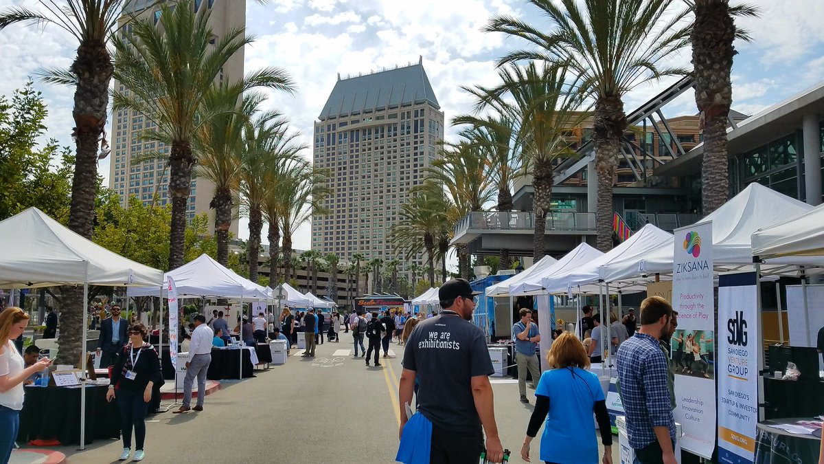 StartupJeremy's tweet photo. The best day of the year is finally here for #SanDiego #startups: The Startup Fair at @SDStartupWeek! #SDSW #SocialSD https://t.co/frCkP5NyOX
