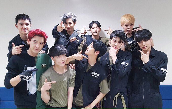 pcy__610494's tweet photo. エッセムもエイネも単婚も、レイさん不参加ですか？ もう何回目ですか？
いい加減にしてください。
そろそろ怒りが爆発しそうです。
EXOは9人です。
完全体が見たいのです。

#LayComebackWithEXO 
#BAMA2017_DiamondEditio_EXO https://t.co/VjD4wY9F6s