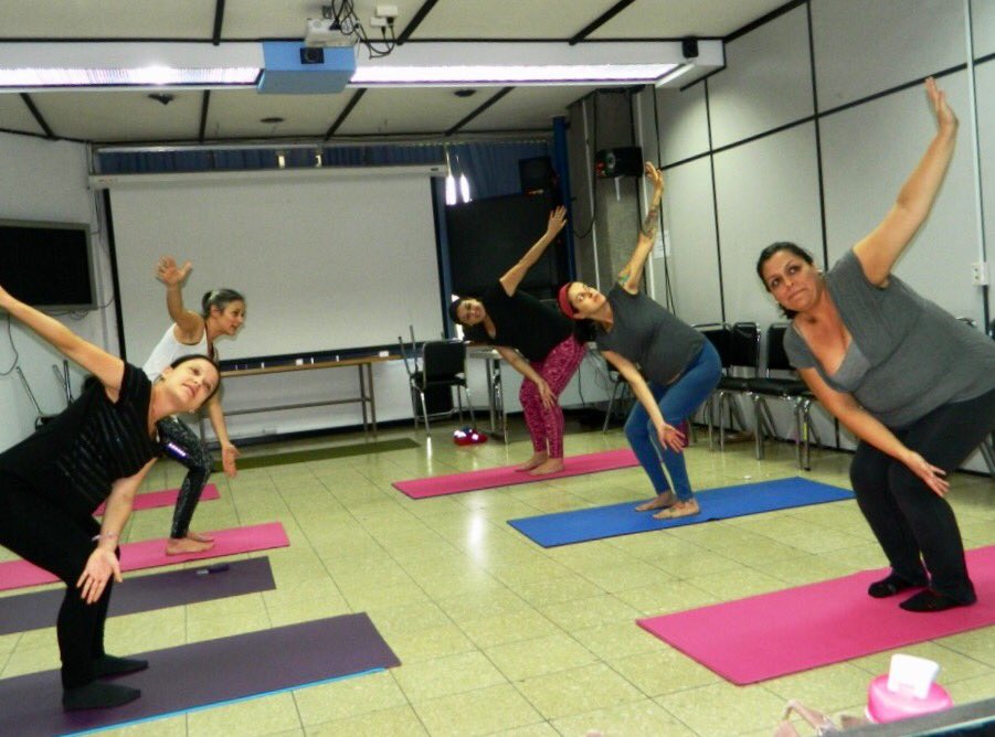 SaludUcr's tweet photo. #CursodeParto #ActividadFísica y #Recreación @UniversidadCR https://t.co/0K5vs3Kl8r