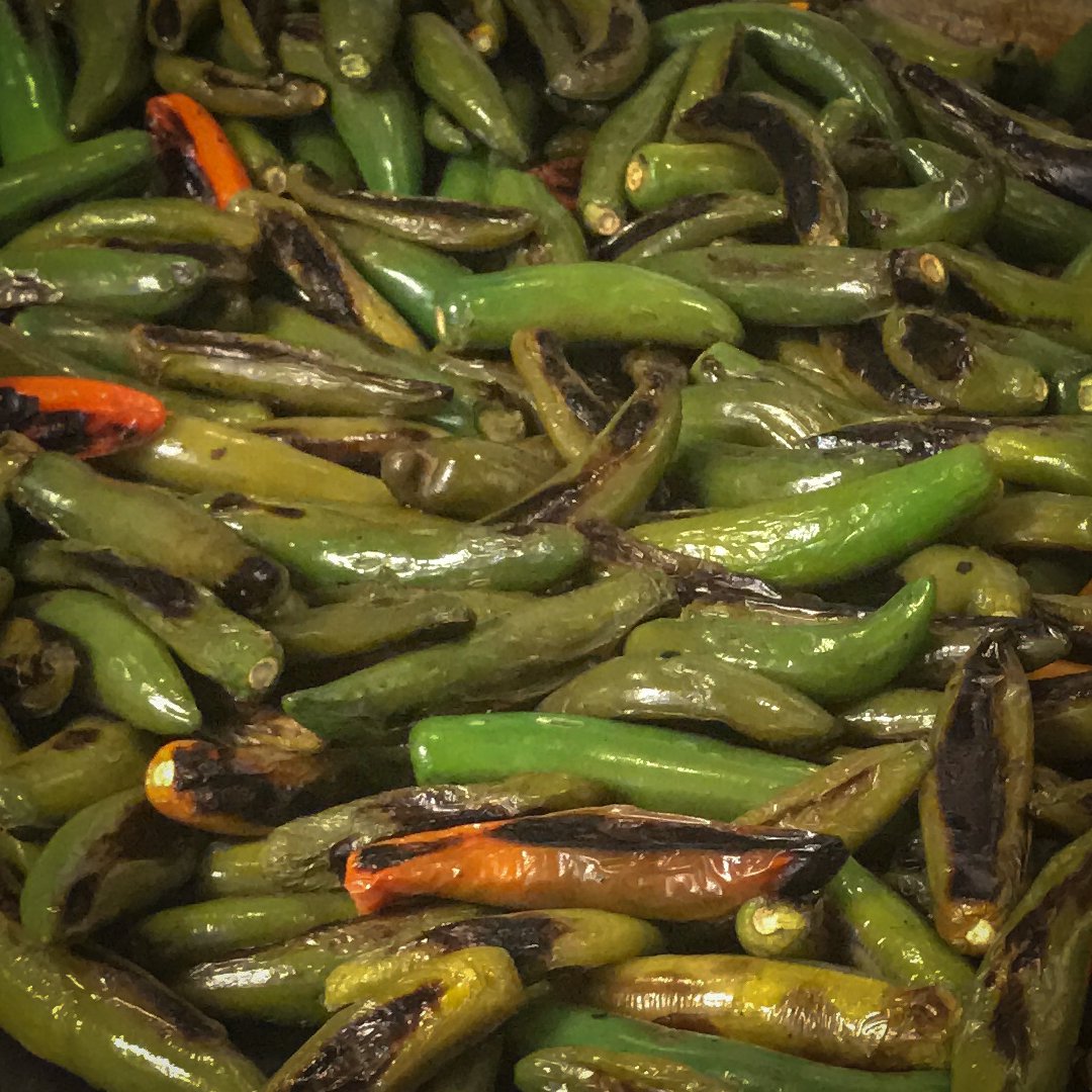 ChandosTacos's tweet photo. Things are getting spicy over here!
.
#ChandosTacos #SimplyDelicious #Serrano #Pepper #Spicy #MakingSalsa https://t.co/S1ggBCVTXv
