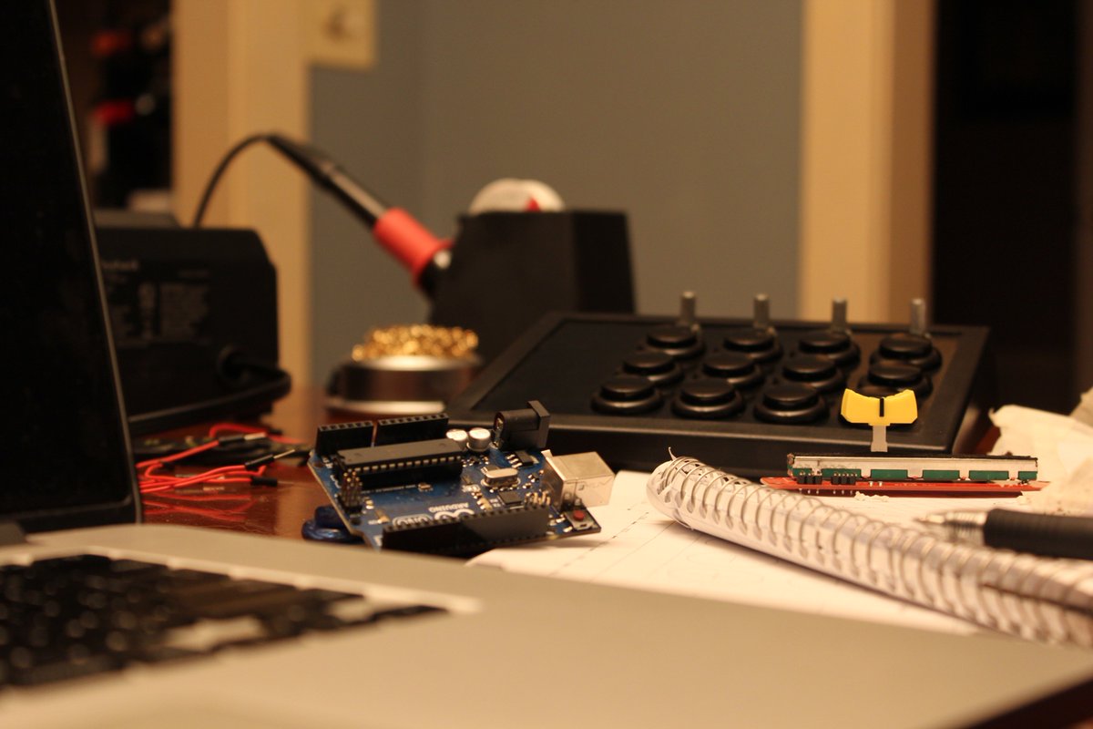 TinkerFiddle's tweet image. Tinkering in preparation for our STEAM sessions @miSciNY this summer! Registration deadline 6/30. Sign up today!