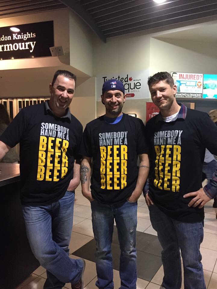 VRR78's tweet image. Boys having fun @jamesbarkerband