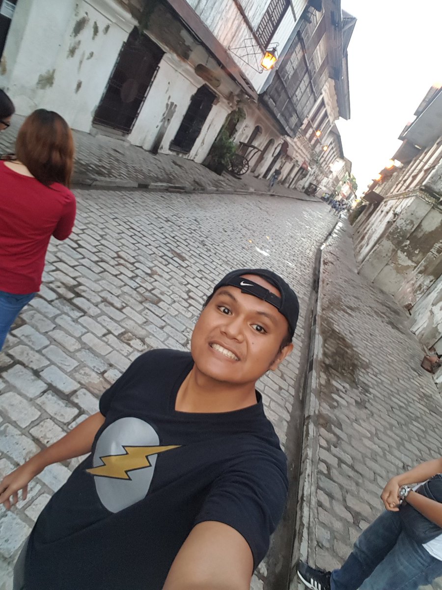 noynitalipan's tweet photo. The heritage in Vigan City is a blast from the past. A beauty to behold and preserve. #ICASkwad #AzpiredTravel https://t.co/UNAEJIbbbL