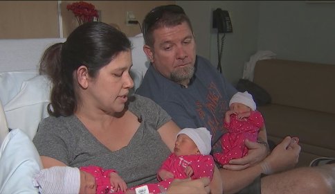 Natural-born triplets arrive at Banner Desert Medical Center in Mesa bit.ly/2tE7Lj2 https://t.co/e33SsC9vvI