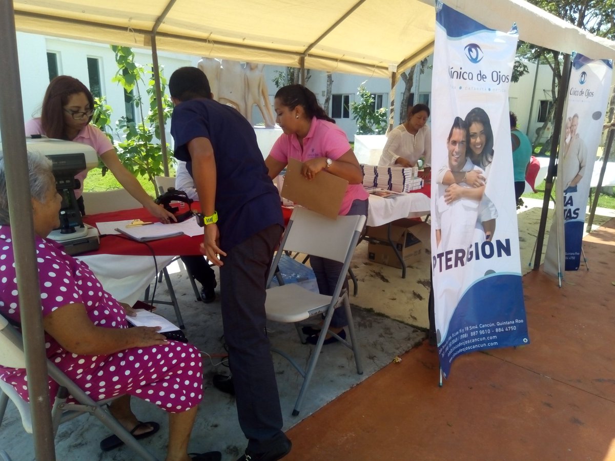 saluddigna1's tweet photo. #HagamosFuturo 
#MedicoEnTuColonia 
#SaludDelHombre 
#AccionesPreventivas 
@juancarrillo58 
@IslaMujeresGob https://t.co/4GEqfGoZAR