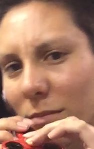 CJsFace's tweet image. Look how masc boi I am with fig spins