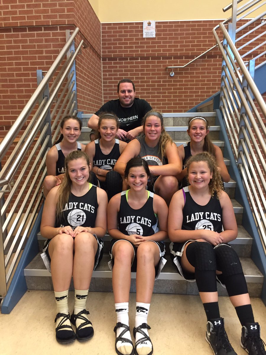 salinagirlsbb's tweet photo. Bracket champions on final day at Branson Team Camp! https://t.co/eXGzlxi9Fx