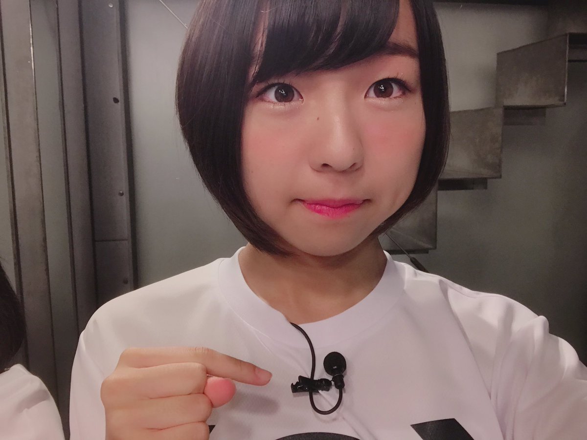 鍛治島彩 アップアップガールズ 2 Sur Twitter ピンマイク まだつけ方マスターしていません これからつける機会が増えることを願って アプガ2 ピンマイク