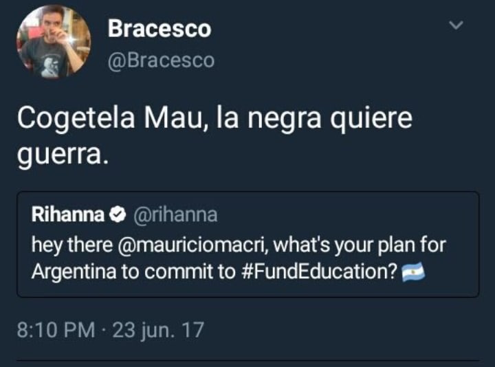 brai_pini's tweet photo. Jajajajjaja AMO Internet! Rihanna vs Macri #Viernes #Rihanna #Macri #Amo #Internet https://t.co/5qNrsFVtTh