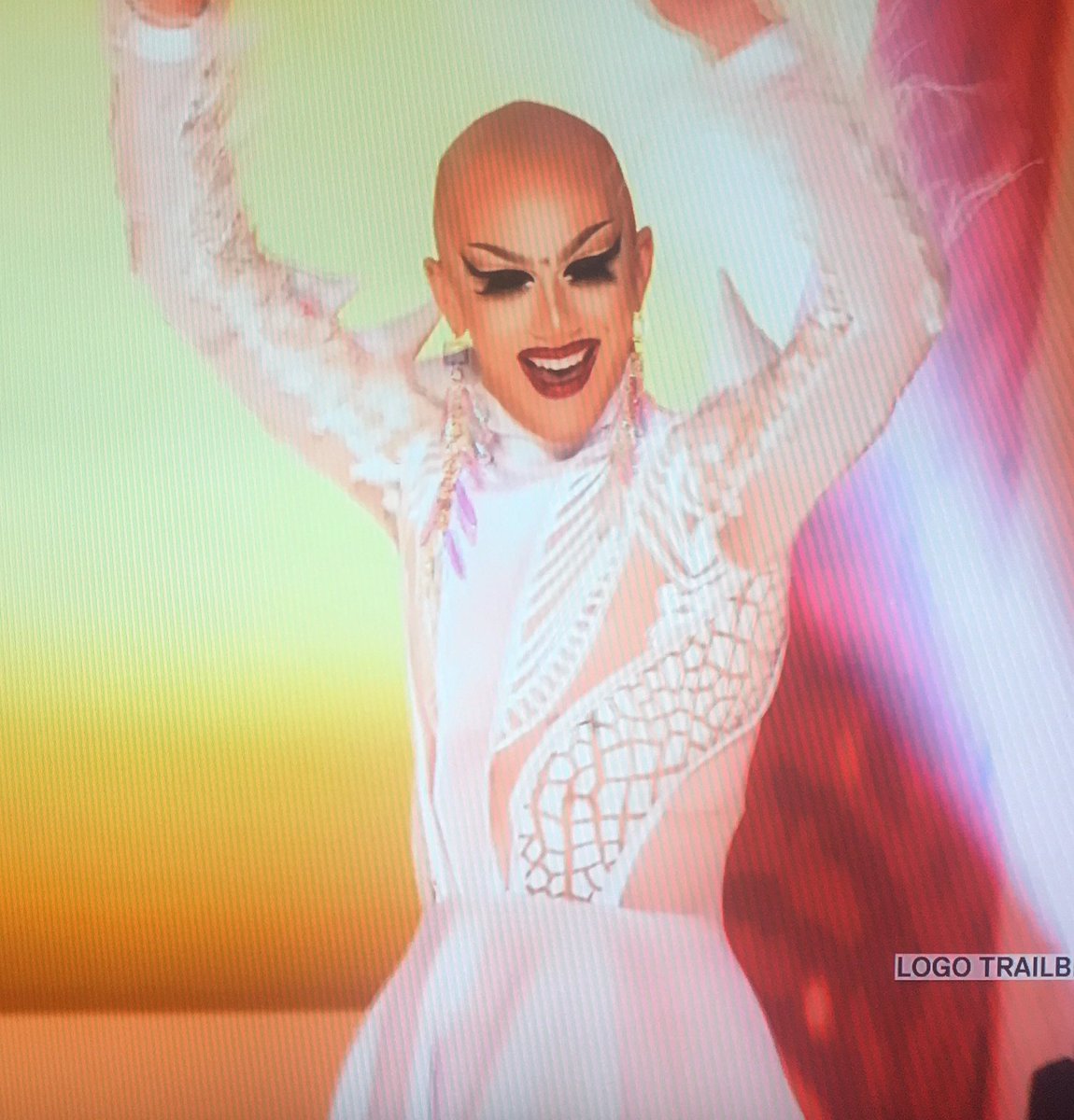 FerneWithAnE's tweet photo. Congratulations to Sasha Velour on Ru Paul's Drag Race!! 🎉 Cheered for you all season. ❤️ your intellect and uniqueness. https://t.co/rOIwFogfSd