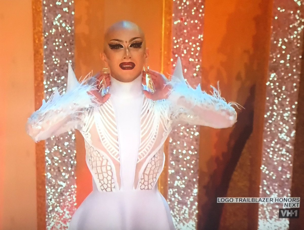 FerneWithAnE's tweet photo. Congratulations to Sasha Velour on Ru Paul's Drag Race!! 🎉 Cheered for you all season. ❤️ your intellect and uniqueness. https://t.co/rOIwFogfSd