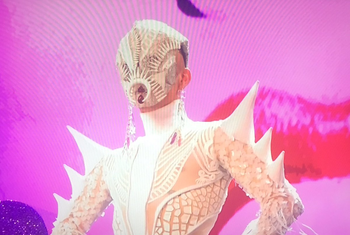 FerneWithAnE's tweet photo. Congratulations to Sasha Velour on Ru Paul's Drag Race!! 🎉 Cheered for you all season. ❤️ your intellect and uniqueness. https://t.co/rOIwFogfSd