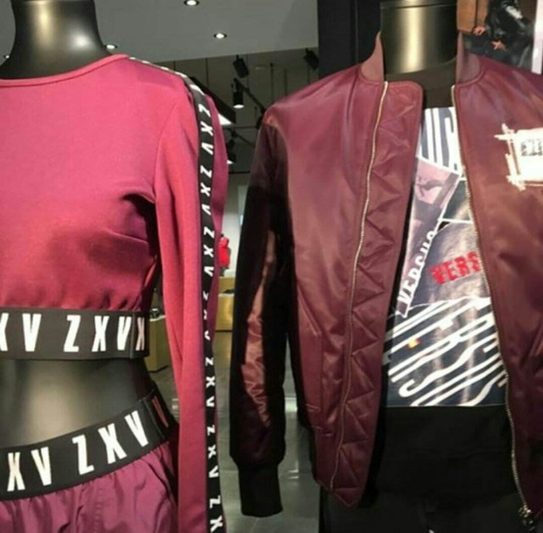 ZaynReport's tweet photo. #ZAYNXVERSUS boutique in London!
Shop the collection here: https://t.co/amCiwvQYkz https://t.co/NayrDXPz7I