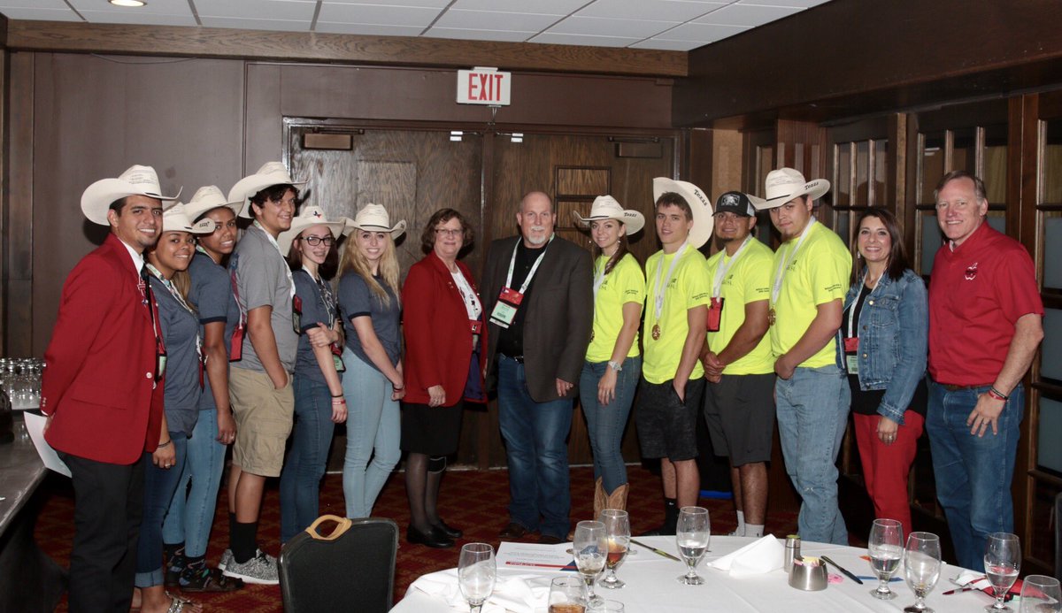 randypittenger's tweet photo. Couldn't be prouder of these awesome students & sponsors representing @BeltonISD and Texas @SkillsUSA #NLSC2017 #WeAreAllTigers #ILoveBelton https://t.co/fi4eesK3PM
