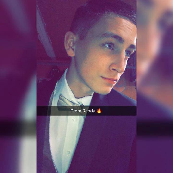 Jasmin_turtles's tweet photo. 🙌 YASSS It's time for a great show 🔥Tyler🙏🏻:Come Vibe Out🔥 
https://t.co/xP892Aj1bl https://t.co/N3UweAIWcs