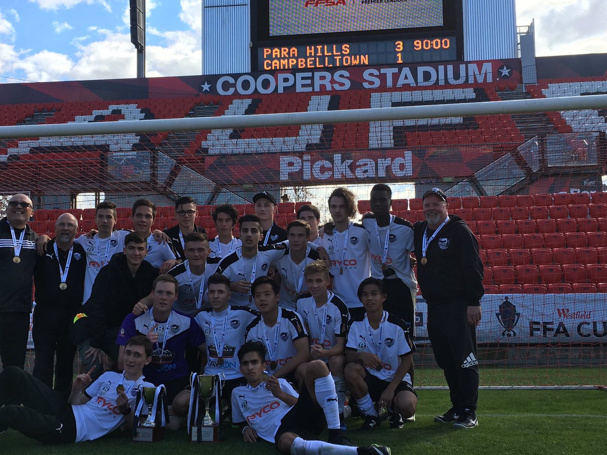 FootballSouthAu's tweet photo. .@PHKnights, our 2017 Under 18 #FFSACup Winners! #PHKvCC https://t.co/klvR9twqR8