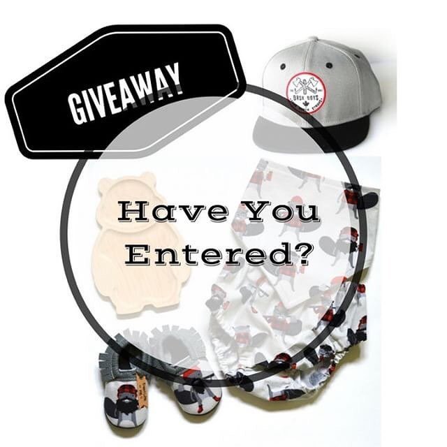 G I V E A W A Y!! We've teamed up with some awesome #canadian small shops for giveaway!! 🇨🇦!! Click back ➡️to find… ift.tt/2t19P6W