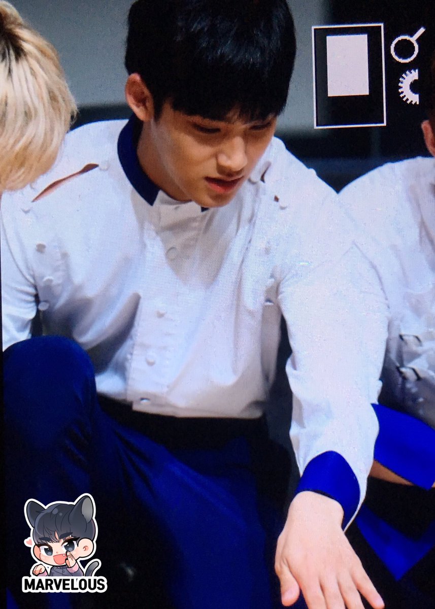 Marvelous_MG's tweet photo. 170624 강남팬싸 @pledis_17 #세븐틴 #SEVENTEEN #민규 #MINGYU 
귀엽꼬 섹시한포즈 어려워/ㅅ/
불피우는 포즈했오 힙합팀 ㅋㅋㅋㅋ>< https://t.co/Xr45toIDVb